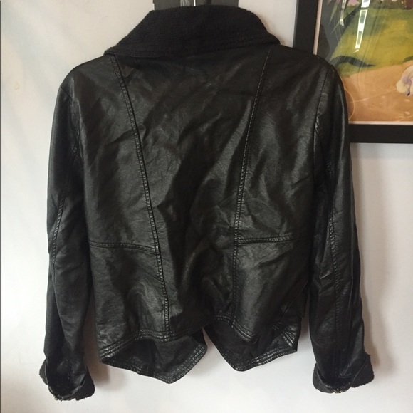 Vegan leather jacket - Picture 2 of 5
